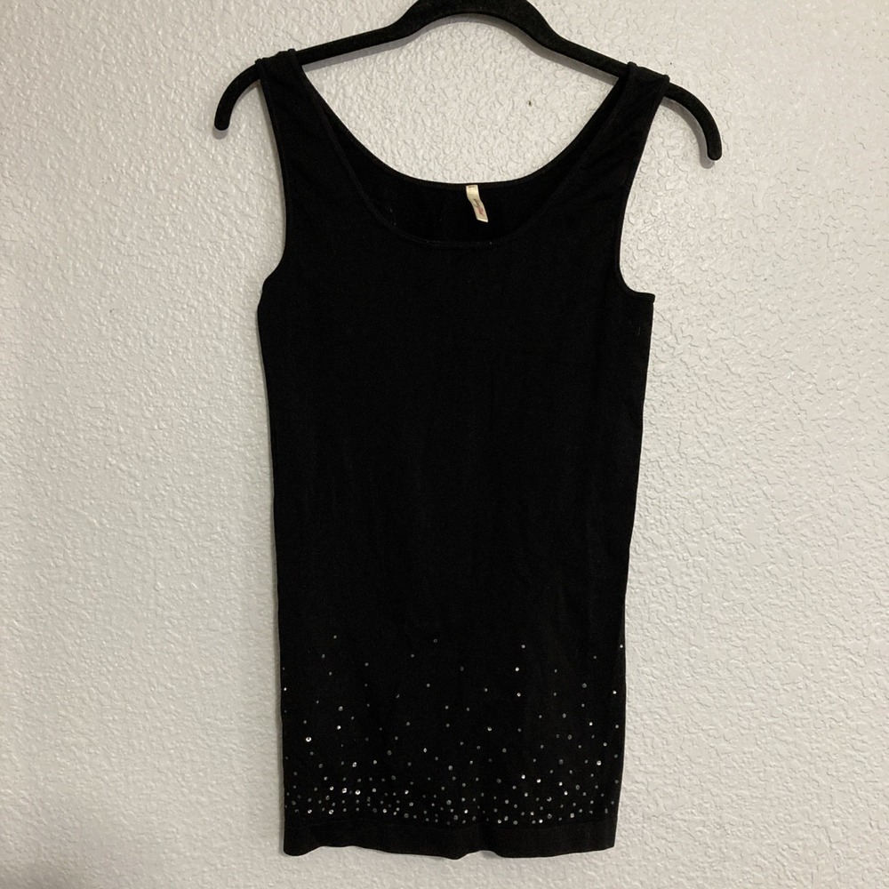 Skinny Tees Women's Black Tank‎ w/Rhinestone Embellishment - SZ One Size (Missy)